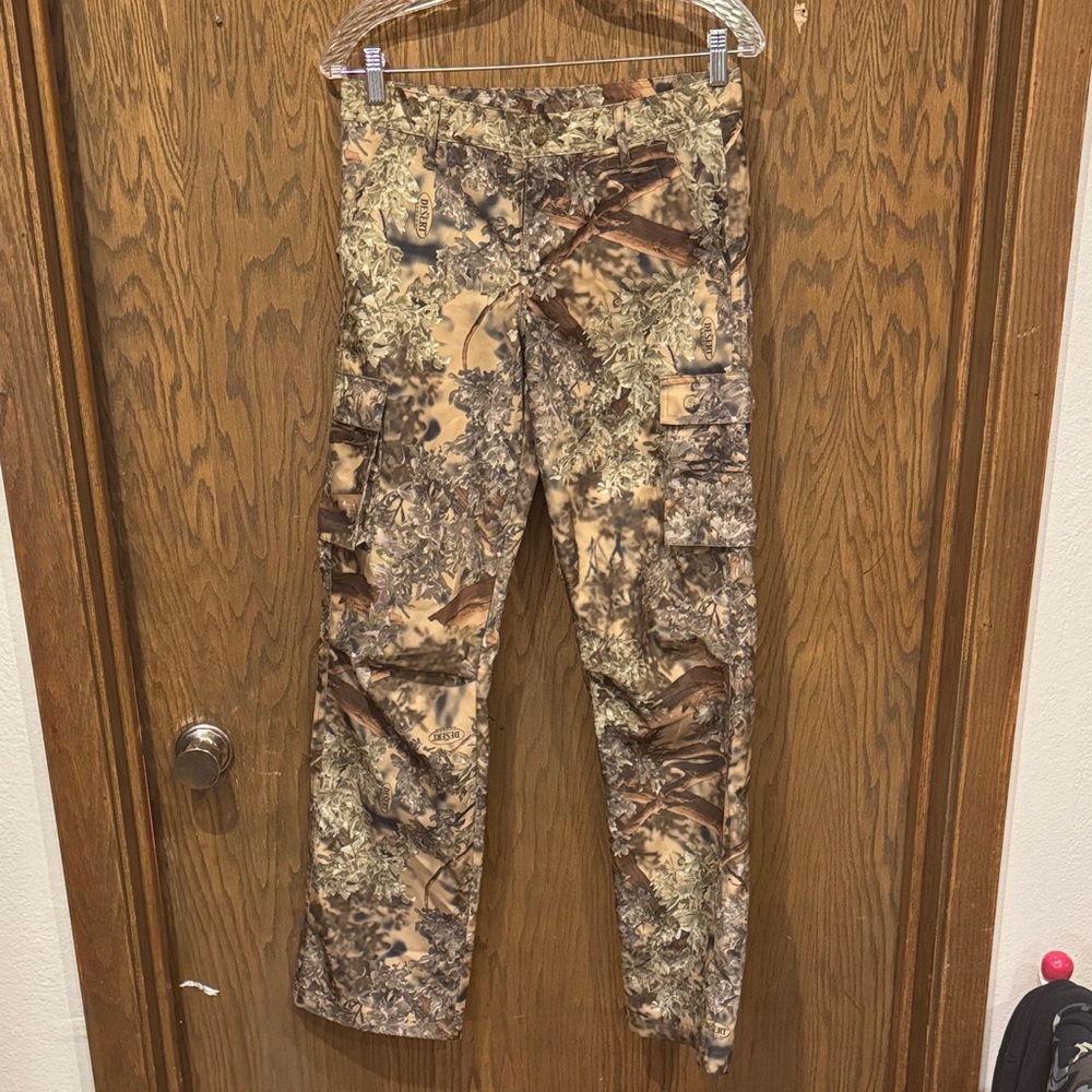 King’s Shadow Camo Woodland Cargo Pants‎
